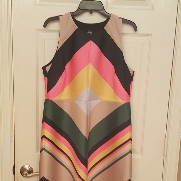 Dress - Picture 1 of 2